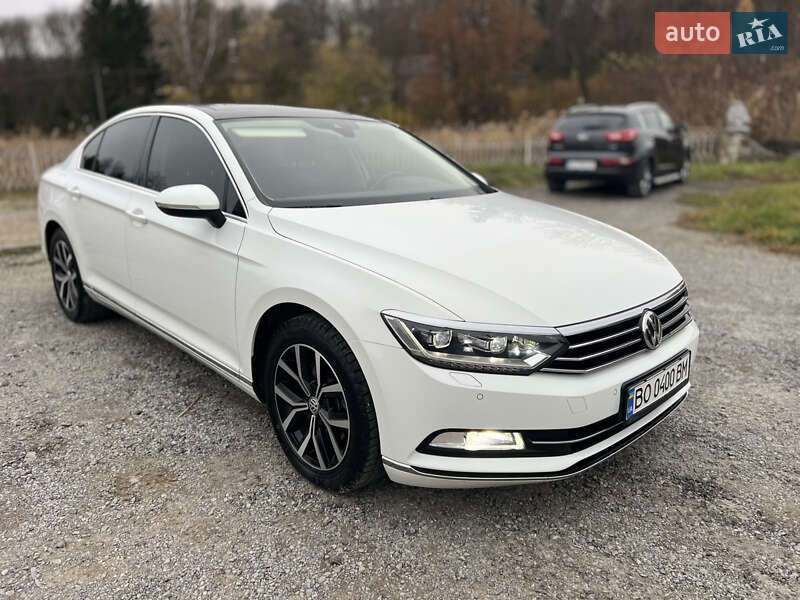 Седан Volkswagen Passat 2017 в Борщеве