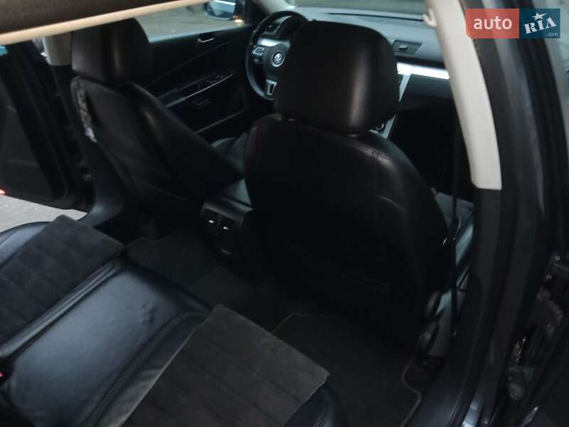 Универсал Volkswagen Passat 2010 в Золотоноше