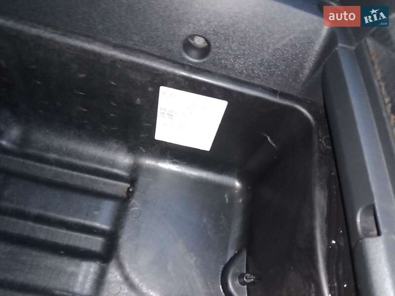 Универсал Volkswagen Passat 2010 в Золотоноше