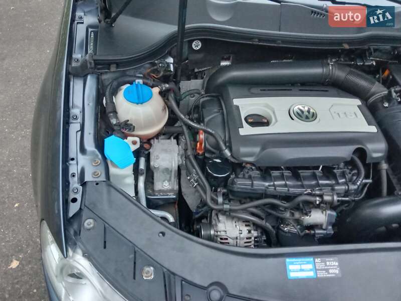 Универсал Volkswagen Passat 2010 в Золотоноше