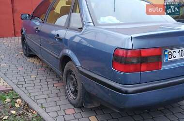 Седан Volkswagen Passat 1996 в Львове