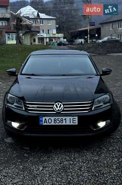Седан Volkswagen Passat 2012 в Дубовом
