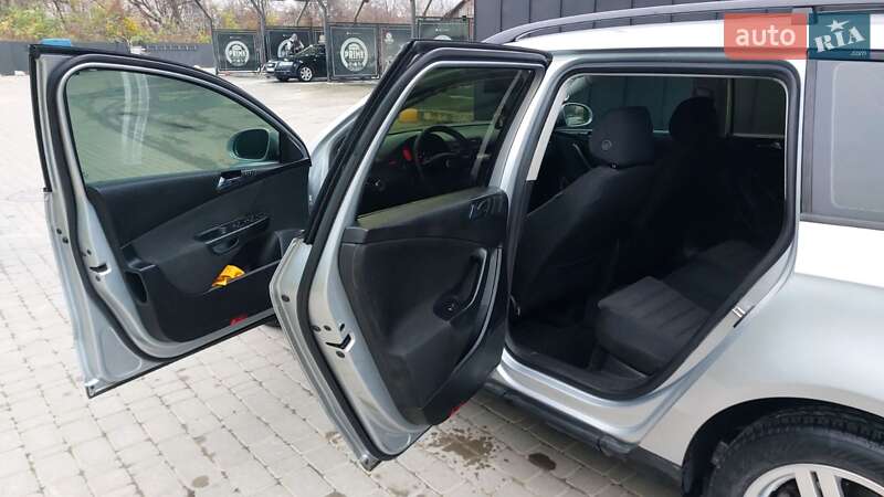 Универсал Volkswagen Passat 2006 в Каменец-Подольском