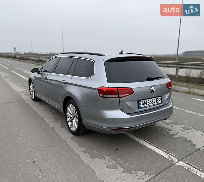 Универсал Volkswagen Passat 2017 в Житомире