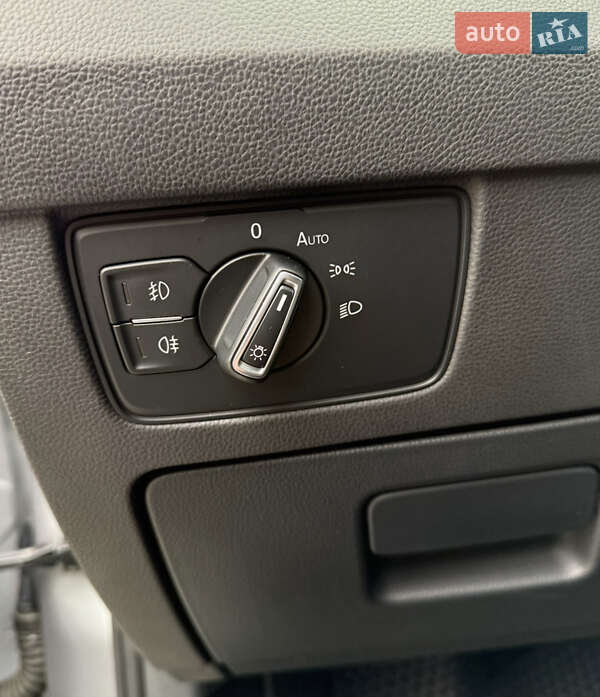 Универсал Volkswagen Passat 2017 в Житомире