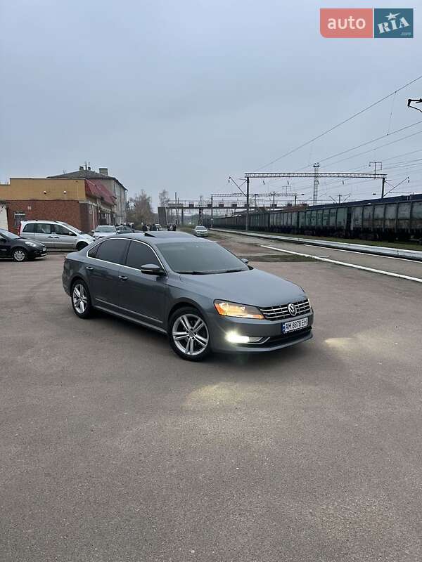 Volkswagen Passat 2013 Volkswagen Passat 2013