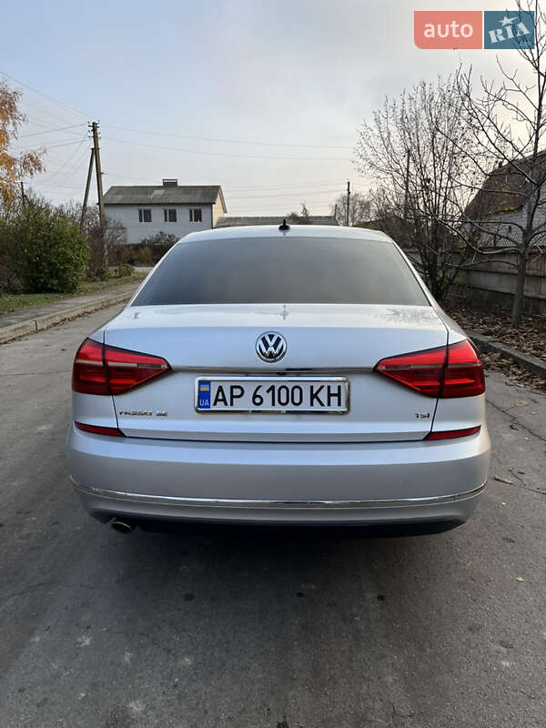 Седан Volkswagen Passat 2016 в Запорожье