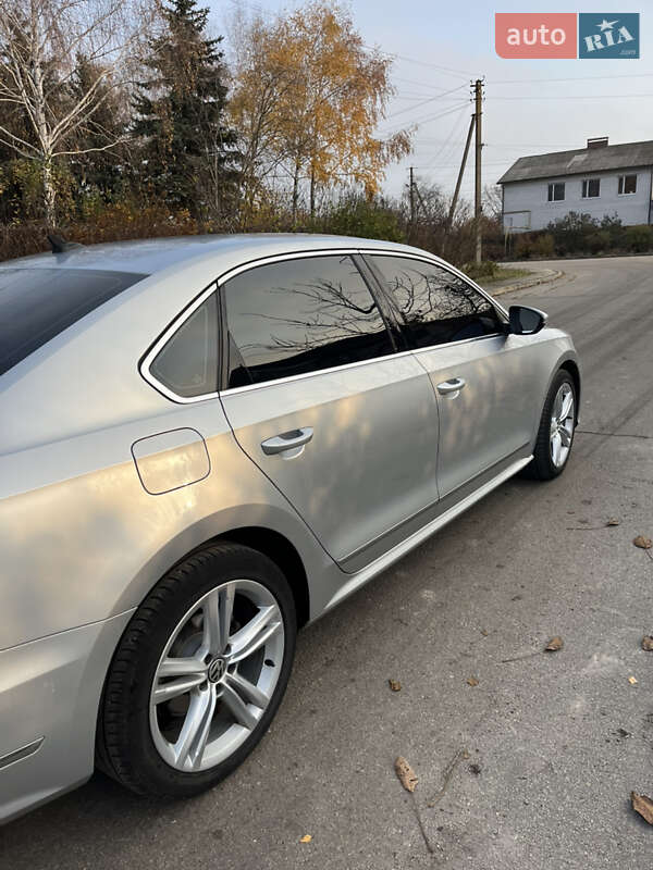Седан Volkswagen Passat 2016 в Запорожье