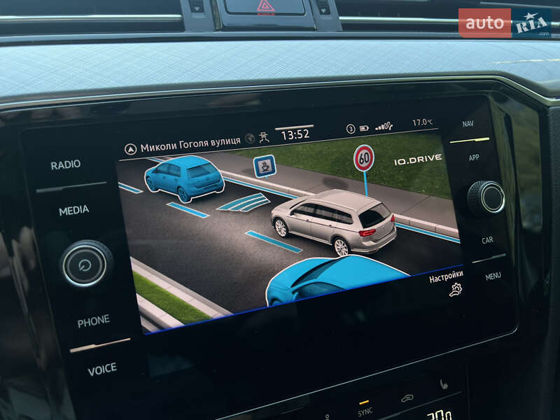 Универсал Volkswagen Passat 2020 в Киеве