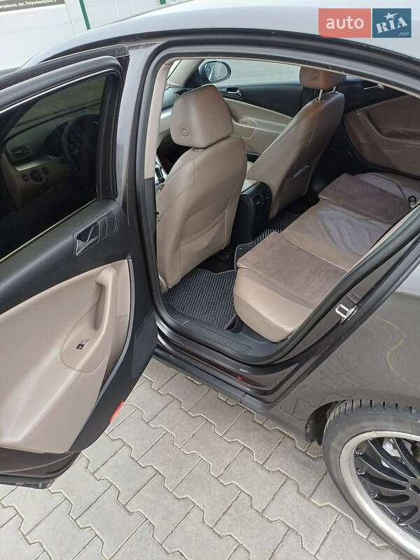 Седан Volkswagen Passat 2008 в Киеве фото 13 Седан Volkswagen Passat 2008 в Киеве