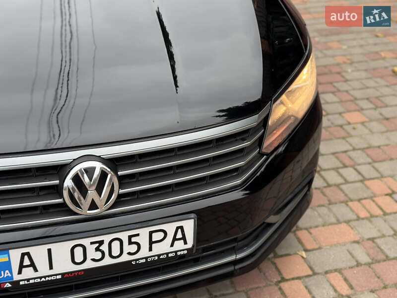 Седан Volkswagen Passat 2016 в Одессе
