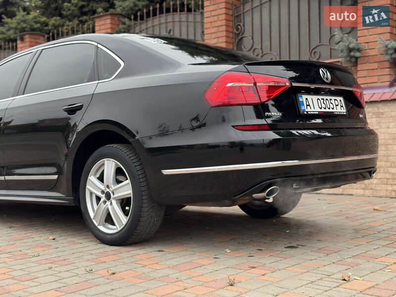 Седан Volkswagen Passat 2016 в Одессе