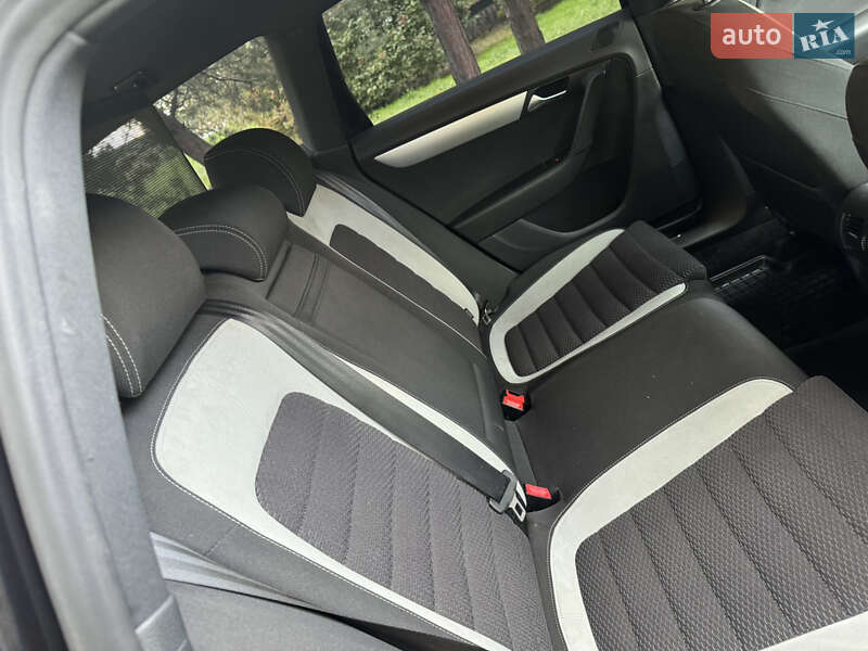 Универсал Volkswagen Passat 2014 в Дрогобыче