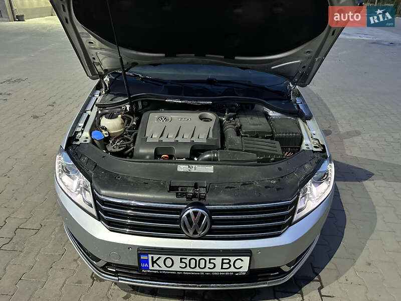 Volkswagen Passat 2011