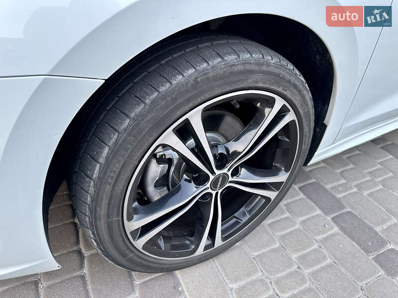 Седан Volkswagen Passat 2021 в Білій Церкві