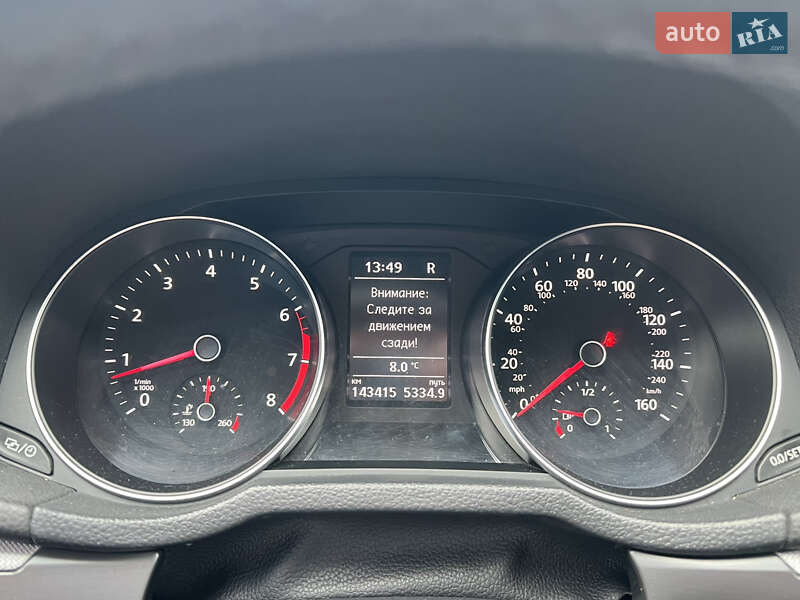 Седан Volkswagen Passat 2018 в Киеве