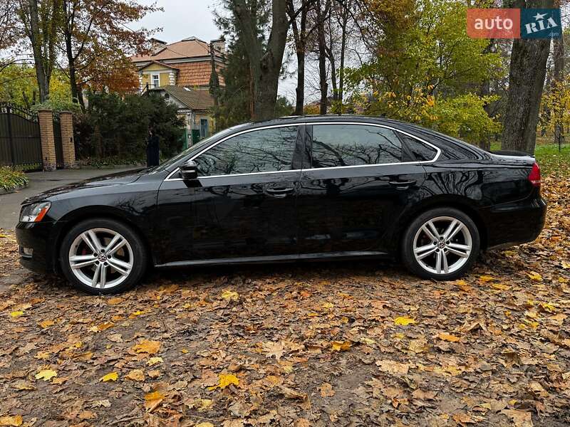 Седан Volkswagen Passat 2014 в Києві