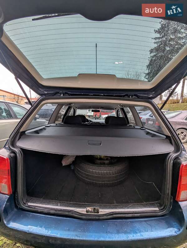 Універсал Volkswagen Passat 1999 в Львові