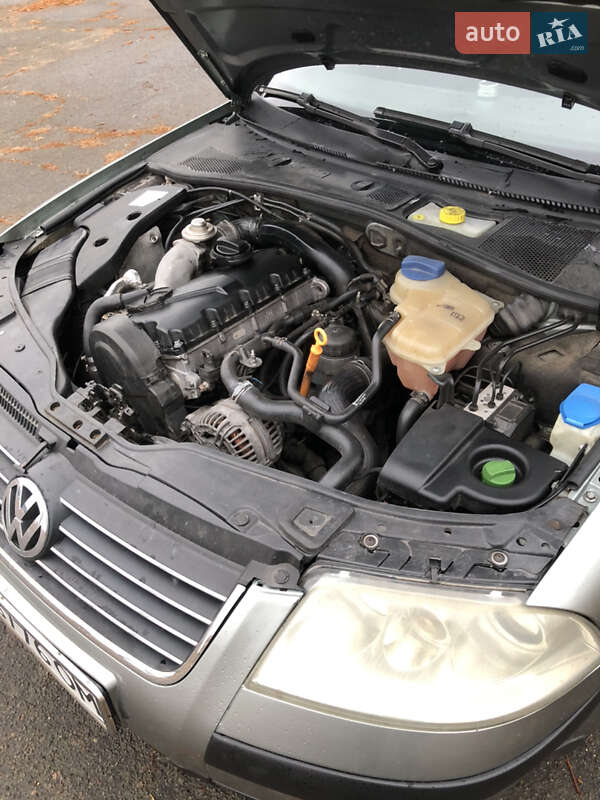 Універсал Volkswagen Passat 2004 в Шептицькому