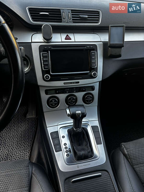 Универсал Volkswagen Passat 2008 в Березному фото 21 Универсал Volkswagen Passat 2008 в Березному