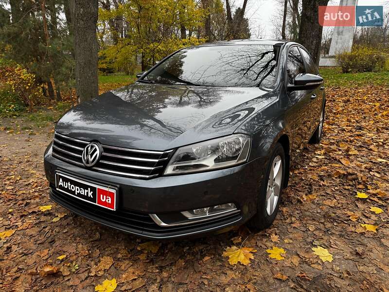 Volkswagen Passat 2011 Volkswagen Passat 2011
