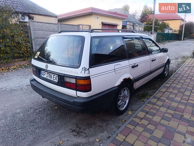 Универсал Volkswagen Passat 1989 в Запорожье
