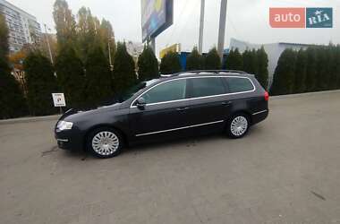 Універсал Volkswagen Passat 2010 в Черкасах