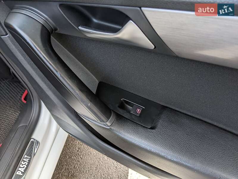 Седан Volkswagen Passat 2013 в Ивано-Франковске фото 67 Седан Volkswagen Passat 2013 в Ивано-Франковске