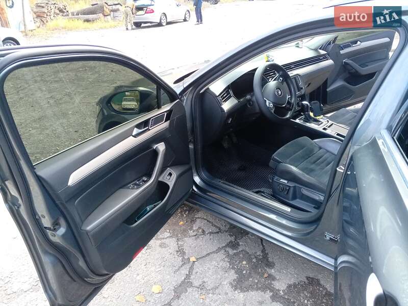 Универсал Volkswagen Passat 2016 в Сумах фото 13 Универсал Volkswagen Passat 2016 в Сумах