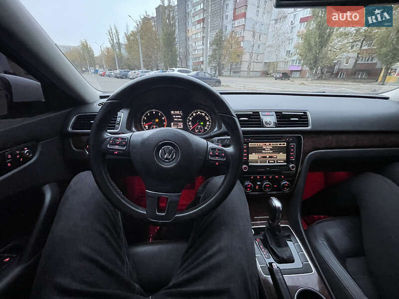 Седан Volkswagen Passat 2012 в Николаеве фото 22 Седан Volkswagen Passat 2012 в Николаеве