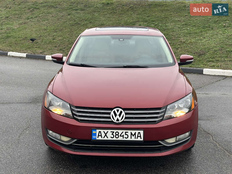 Седан Volkswagen Passat 2015 в Киеве