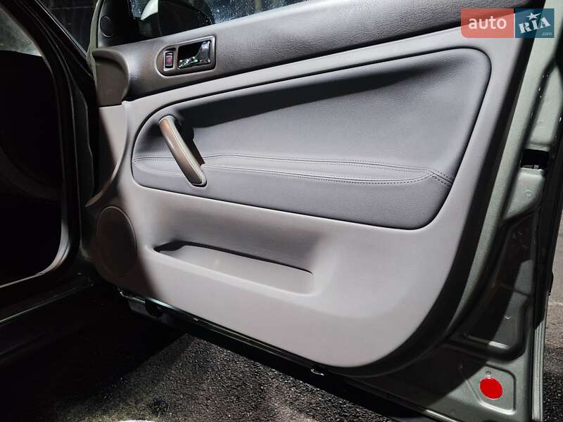 Седан Volkswagen Passat 2001 в Виннице