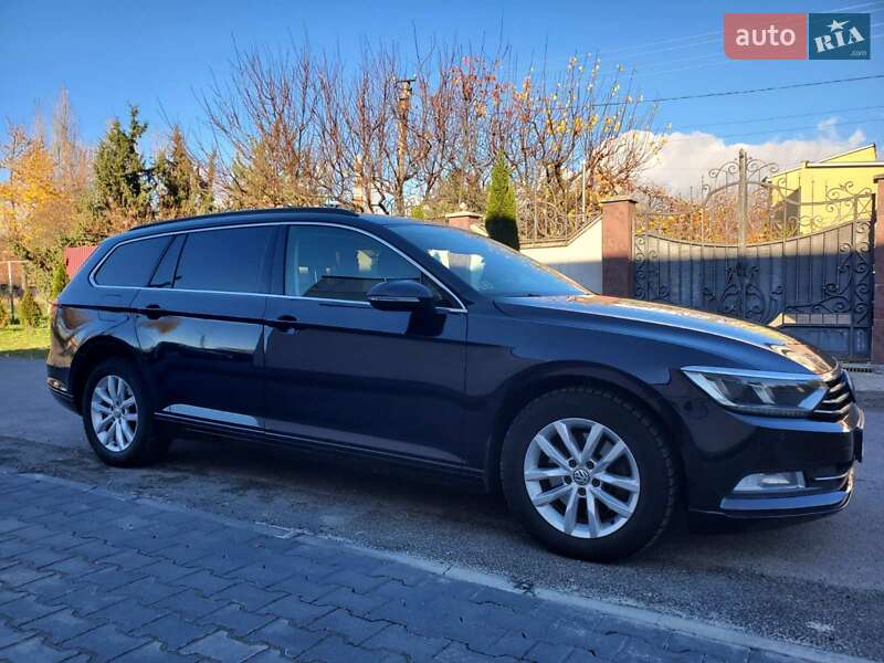 Універсал Volkswagen Passat 2015 в Ужгороді