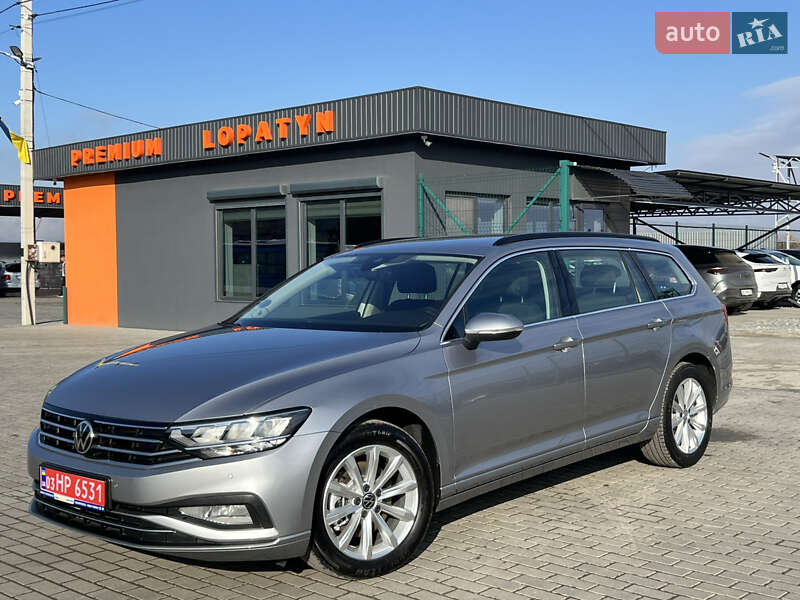 Volkswagen Passat 2021