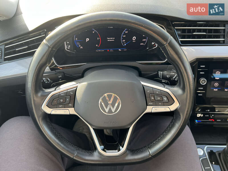 Универсал Volkswagen Passat 2021 в Лопатине