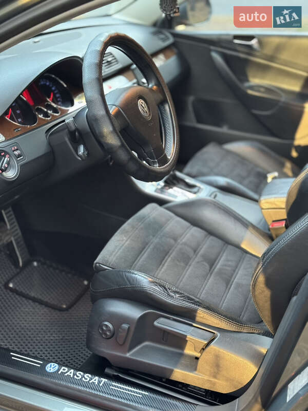 Универсал Volkswagen Passat 2006 в Киеве