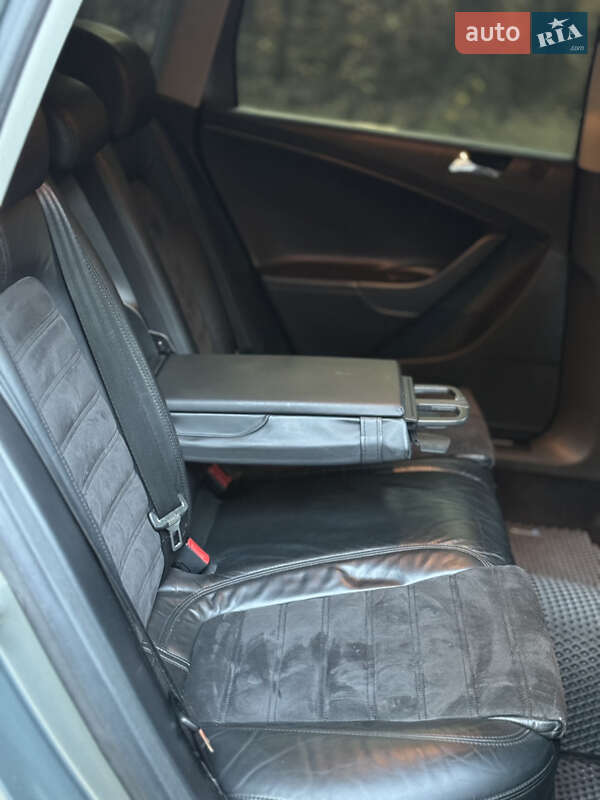 Универсал Volkswagen Passat 2006 в Киеве