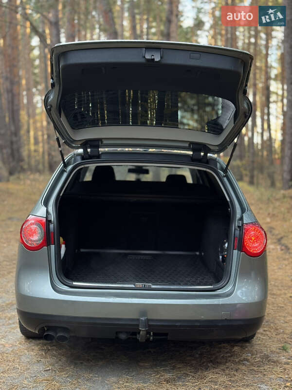 Универсал Volkswagen Passat 2006 в Киеве