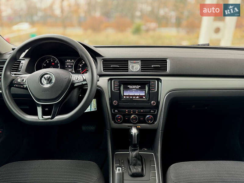 Седан Volkswagen Passat 2016 в Днепре фото 25 Седан Volkswagen Passat 2016 в Днепре