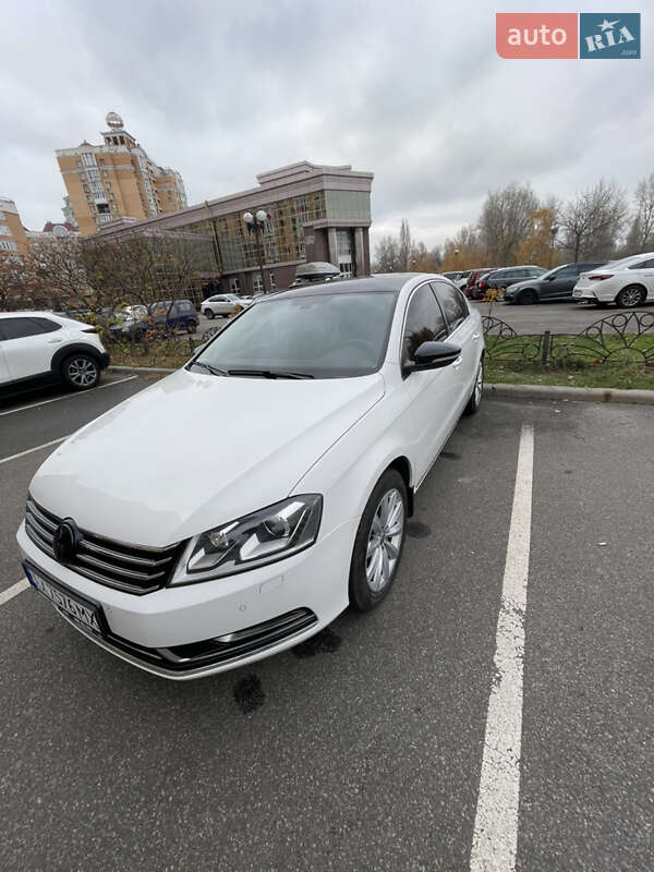 Volkswagen Passat 2011 Volkswagen Passat 2011