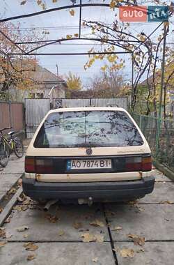 Универсал Volkswagen Passat 1990 в Виноградове