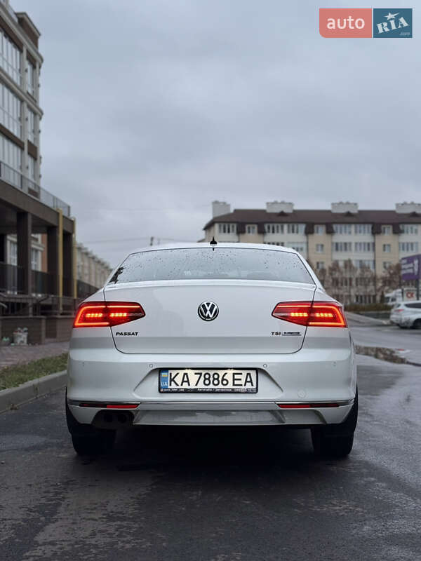 Седан Volkswagen Passat 2015 в Киеве