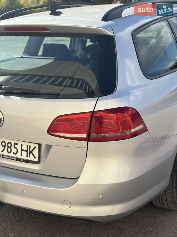 Универсал Volkswagen Passat 2011 в Львове фото 11 Универсал Volkswagen Passat 2011 в Львове