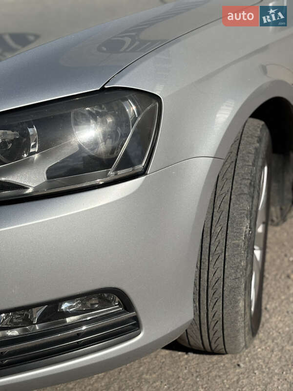 Универсал Volkswagen Passat 2011 в Львове фото 16 Универсал Volkswagen Passat 2011 в Львове