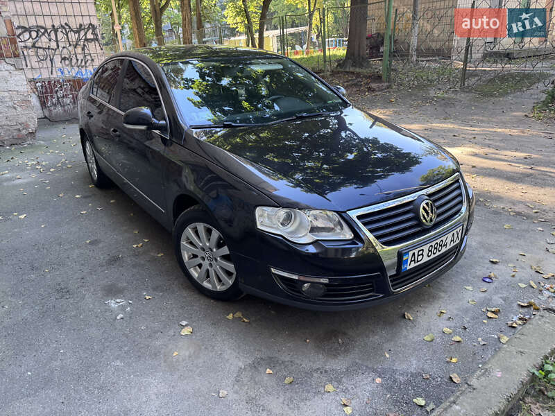 Седан Volkswagen Passat 2008 в Киеве