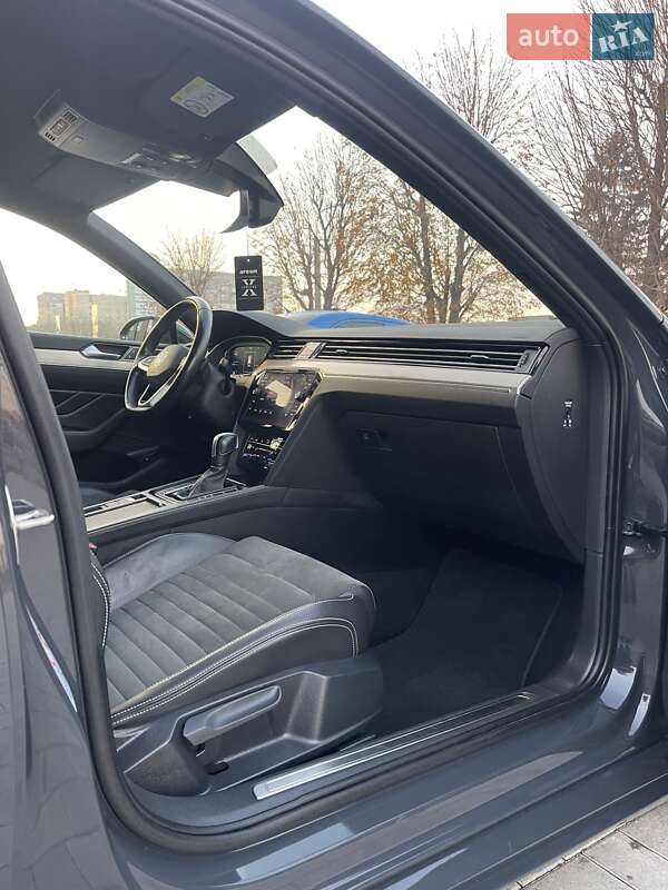 Универсал Volkswagen Passat 2021 в Луцке фото 30 Универсал Volkswagen Passat 2021 в Луцке