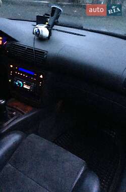 Седан Volkswagen Passat 2004 в Днепре