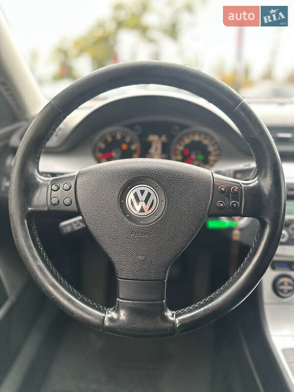 Универсал Volkswagen Passat 2009 в Белогородке