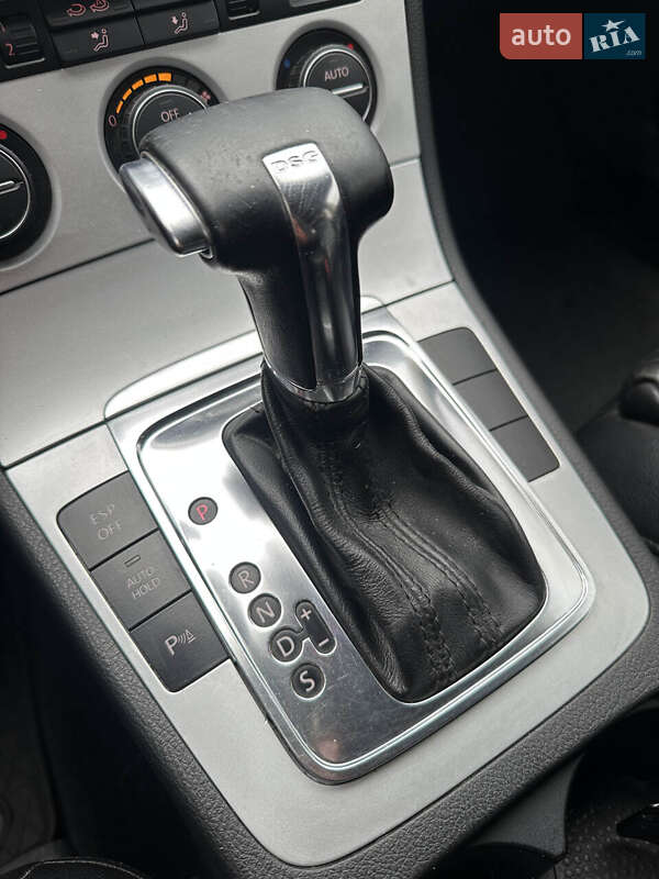 Универсал Volkswagen Passat 2009 в Белогородке