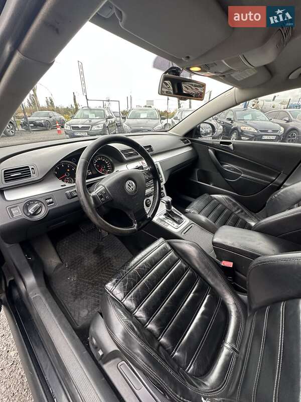 Универсал Volkswagen Passat 2009 в Белогородке